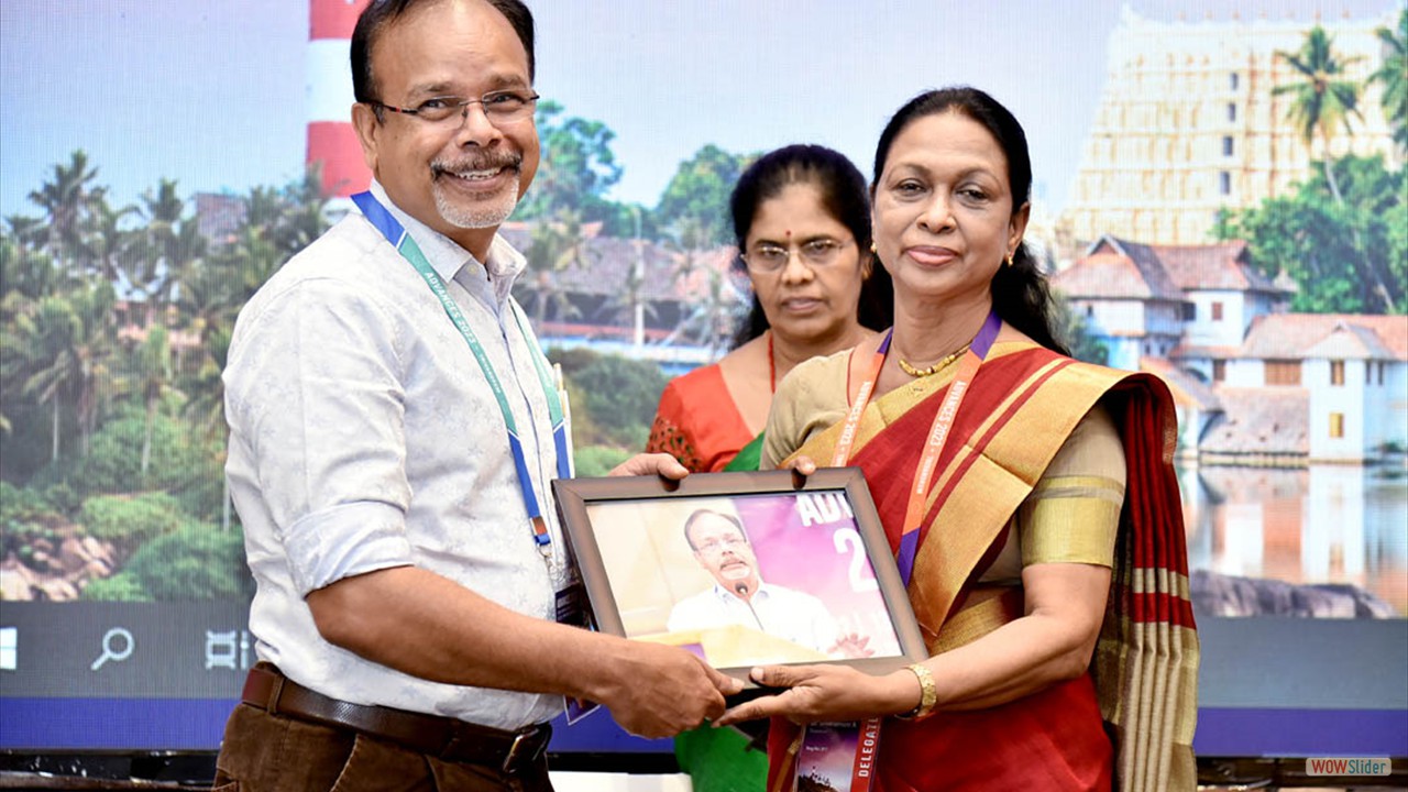 Dr Vinoo Balakrishnan memento